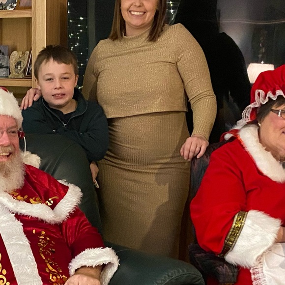 Old Navy Nursing Dress - Picture 5 of 6